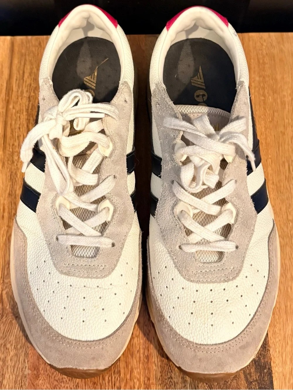 Gola Women's Saturn Quadrant sneakers 9.5